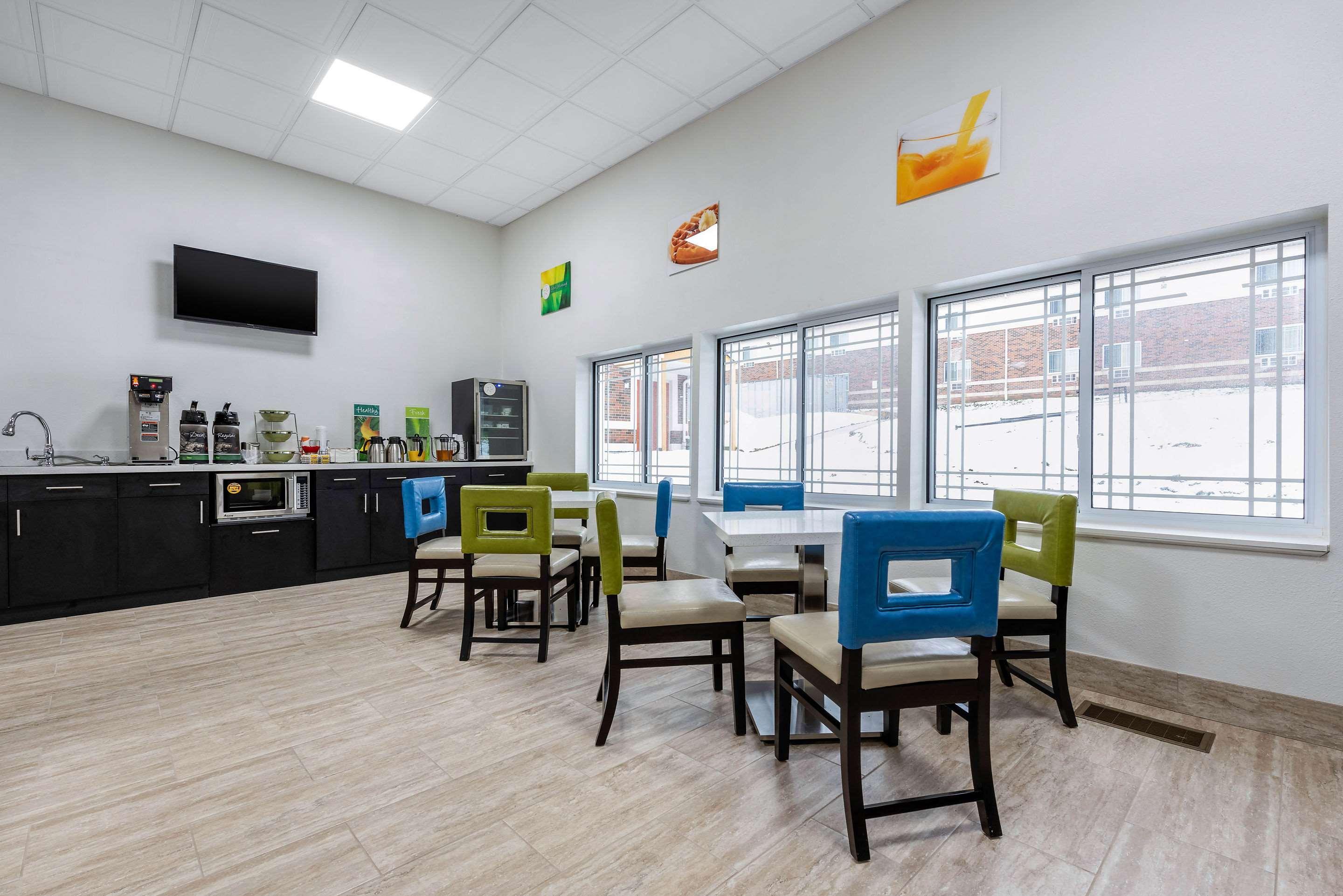Coraopolis Quality Inn מראה חיצוני תמונה