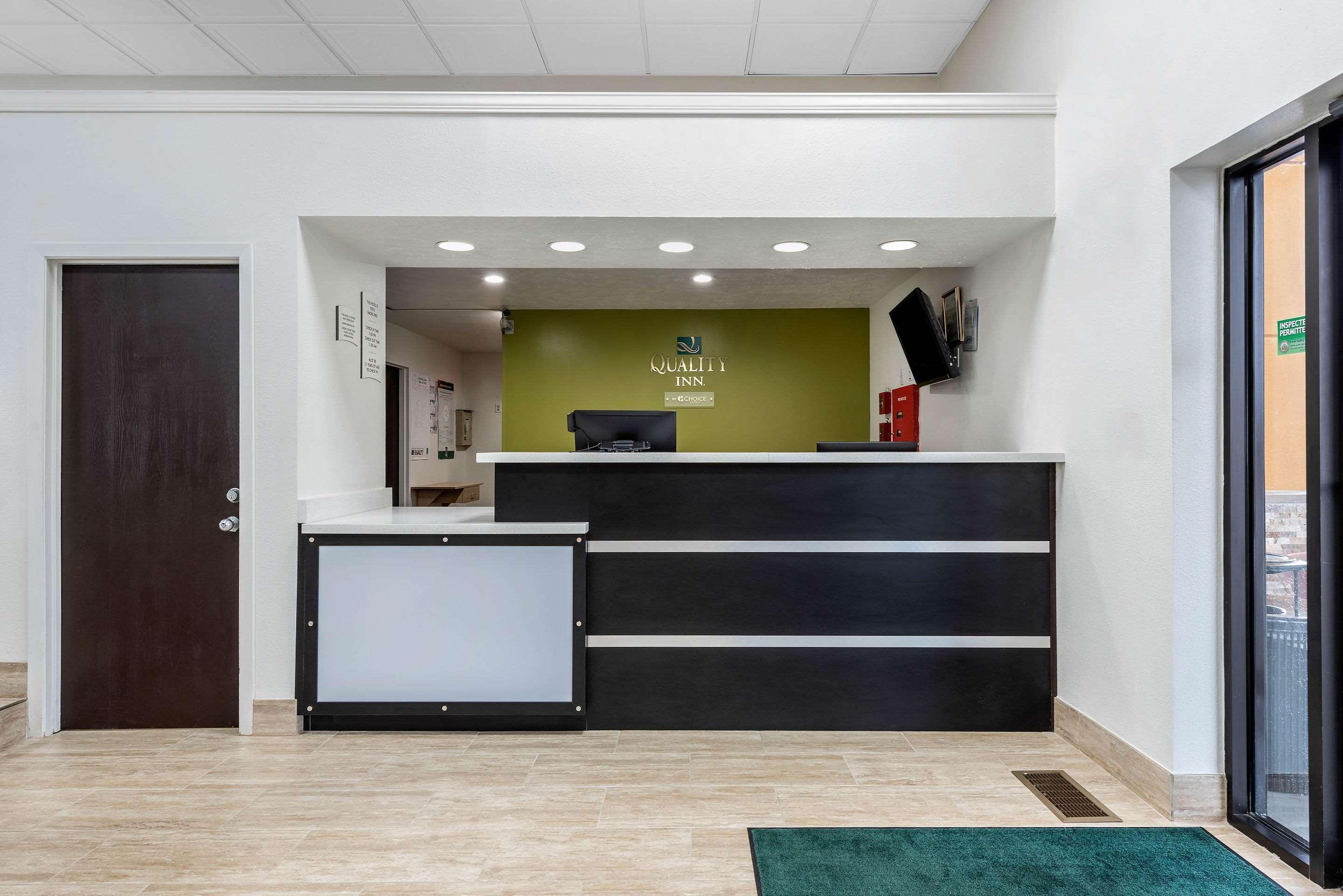 Coraopolis Quality Inn מראה חיצוני תמונה